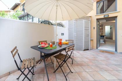 La casa di Remo Ground-Floor with a patio - image 24