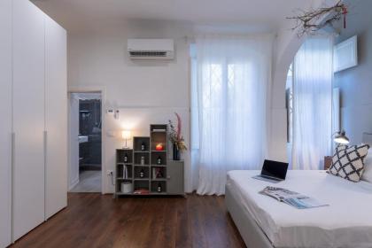 BOBOLI Suite-Hosted by Sweetstay - image 9
