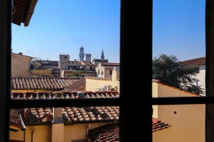 Apartments Florence- Borgo Pinti with Frescoes - image 13