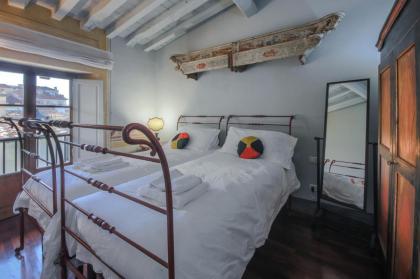 Apartments Florence- Borgo Pinti with Frescoes - image 24