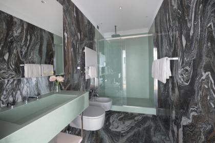 Palazzo Signoria luxury Apartments 1-Biancone - image 23