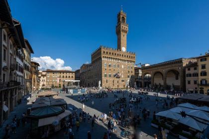 Palazzo Signoria luxury Apartments 1-Biancone - image 3