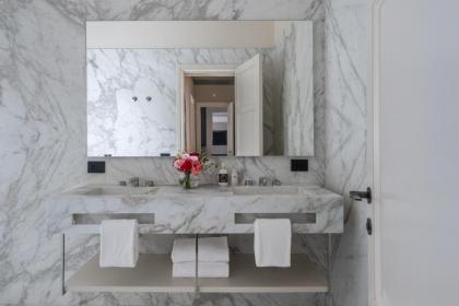 Palazzo Signoria luxury Apartments 1-Biancone - image 8