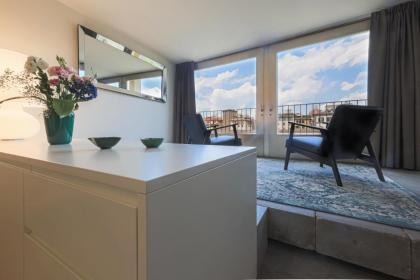 Apartments Florence- Vasari Luxury with view - image 2