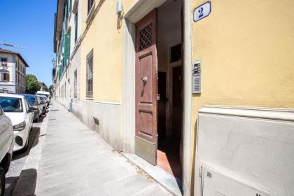 Pearl Of Florence - image 26