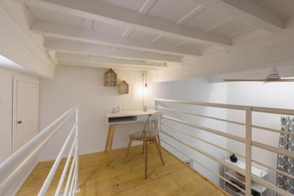 Madame Betta - image 13