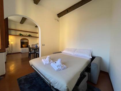 At the Boboli Garden Carola Loft - image 15