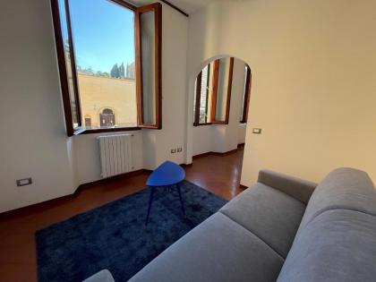 At the Boboli Garden Carola Loft - image 18