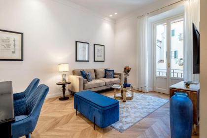 Genteel Home Giraldi