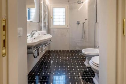 Genteel Home Giraldi - image 17