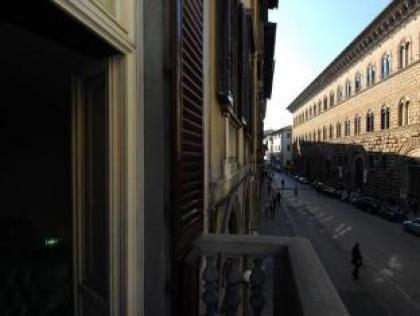 B&B Cavour10 Firenze - image 6