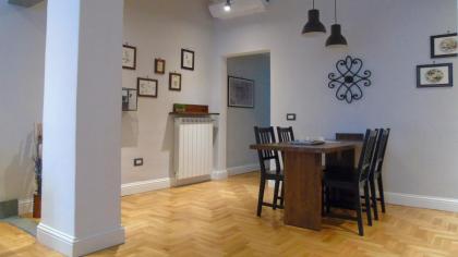 Duomo Classic Apartment - image 16