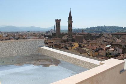 Donati Luxury Tower Suites - image 18