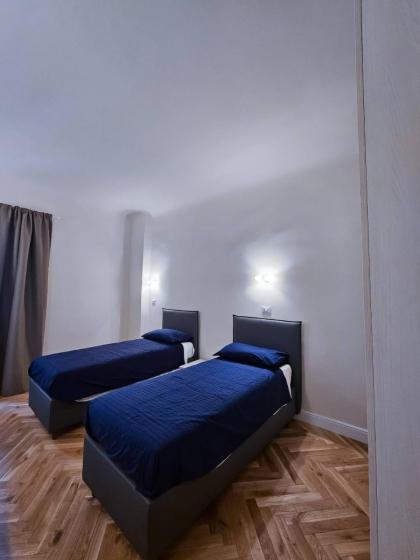 Centralissimo Due Passi Dal Duomo Per Gruppi - image 24