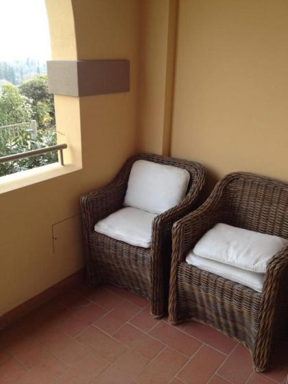 A Firenze nel verde con piscina - image 14