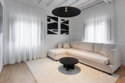 Pitti Prestige - image 2