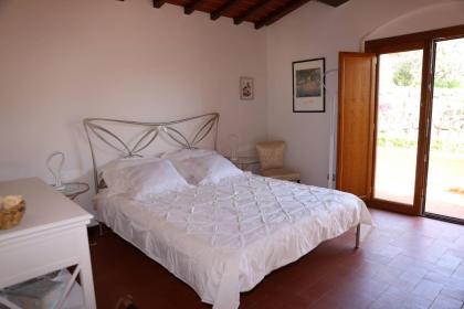 Bed and Berli - image 21