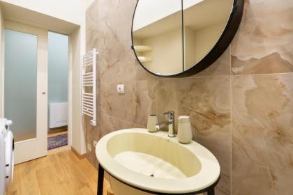 Classy nest in a historical palace - image 23