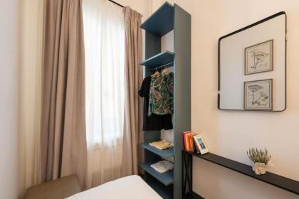 Florence Charming Apartments - Chic retreat a few steps from Santa Croce Square - image 13