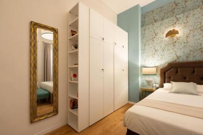 Florence Charming Apartments - Chic retreat a few steps from Santa Croce Square - image 7
