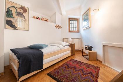 Spacious family flat S. Spirito 8 sleeps - image 25