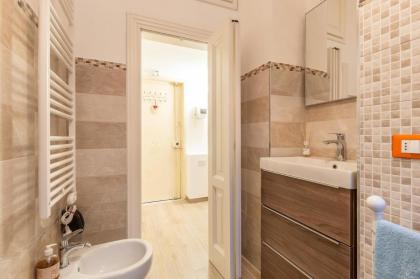 Apartment a stones throw from the Uffizi Ponte Vecchio Duomo Piazza Pitti - image 23
