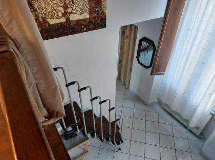 Simona Suite 2 - image 9