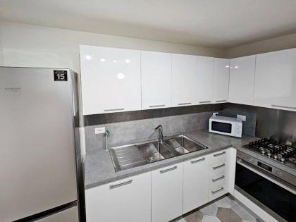 Entire apartments for 8 Duomo view - image 26