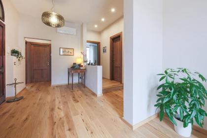 Apartments Florence- San Jacopino 3 bds - image 14