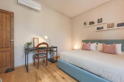 Apartments Florence- San Jacopino 3 bds - image 22