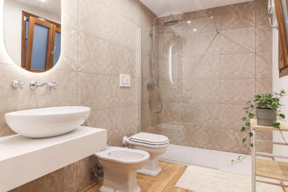 Apartments Florence- San Jacopino 3 bds - image 29