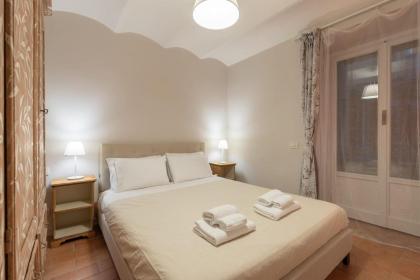 SAMBROGIO Suite-Hosted by Sweetstay - image 22