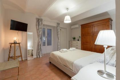 SAMBROGIO Suite-Hosted by Sweetstay - image 30