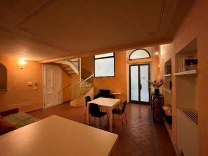 Appartamento in centro storico-Borgo Albizi 27 - image 3