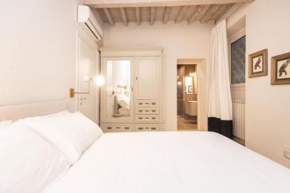 Boboli’s garden Apartment by Firenze Prestige