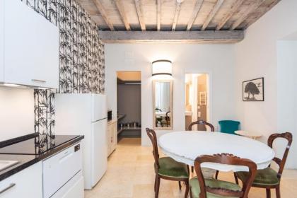 Boboli’s garden Apartment by Firenze Prestige - image 12