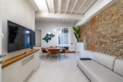 Leovinci Rooms - image 25