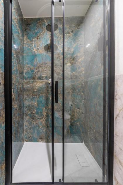 Leovinci Rooms - image 26