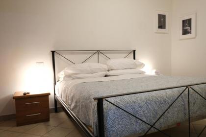 Wine Apartments Florence Verdicchio - image 3