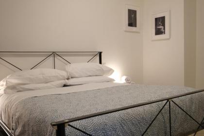 Wine Apartments Florence Verdicchio - image 6