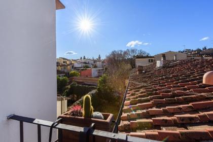 Terrace on the roofs - image 25
