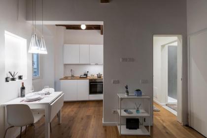 Alighieri's Suite-Hosted by Sweetstay - image 19