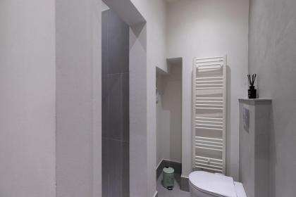 Alighieri's Suite-Hosted by Sweetstay - image 29