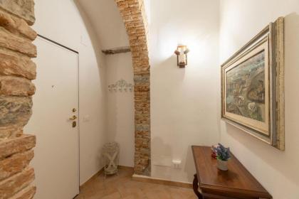 SANTACROCE Nest-Hosted by Sweetstay - image 6