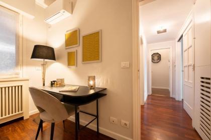 Luxury River with Terrace - image 21