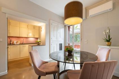 Luxury River with Terrace - image 27