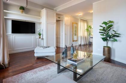 Luxury River with Terrace - image 8