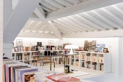 Exclusive loft in Florence - image 10