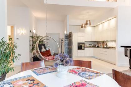 Exclusive loft in Florence - image 21