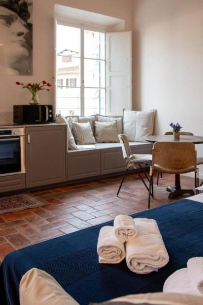 Ognissanti Family Suite in great location - image 24